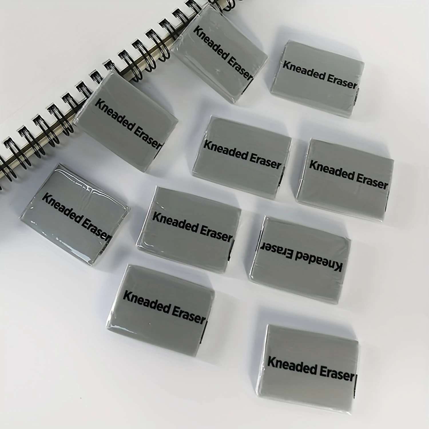 Lot de 3/6/10/20/36 Gommes en  - Rubber Eraser Kneaded avis et prix